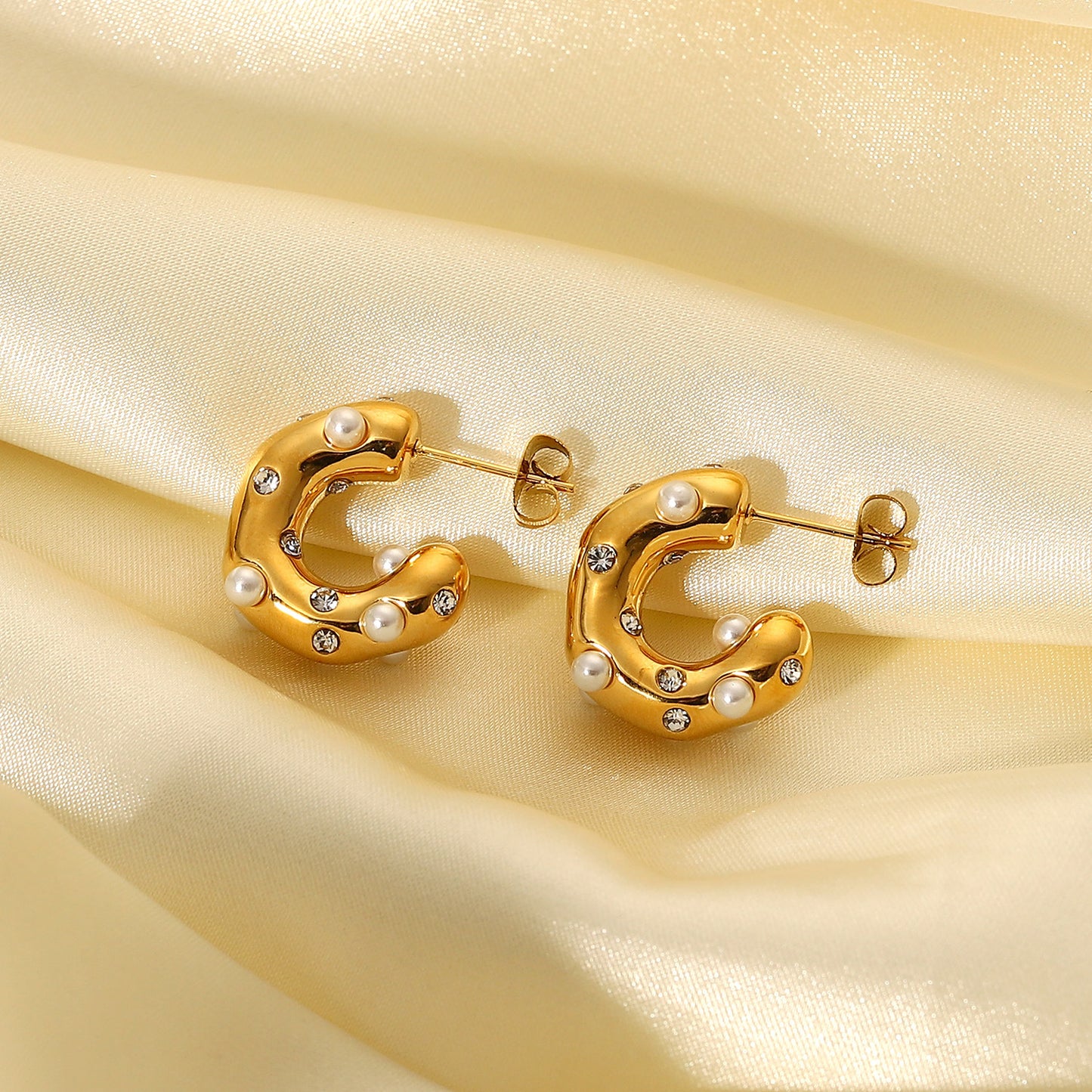 Arielle Small Hoops