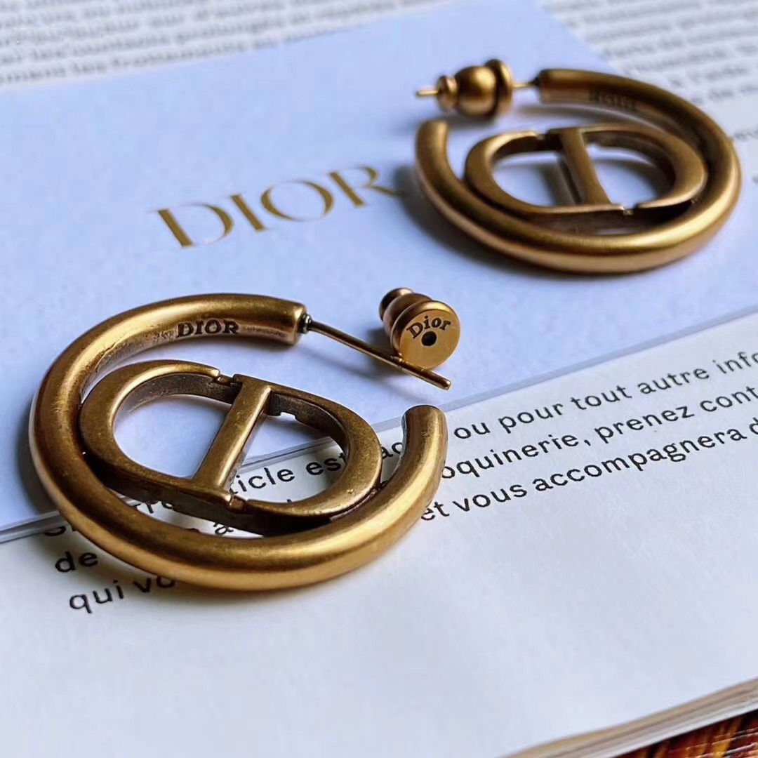 CD Vintage Hoops